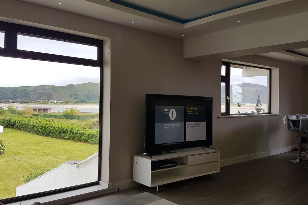 3 Bedroom Deganwy Sea View Beach House Ll31 エクステリア 写真