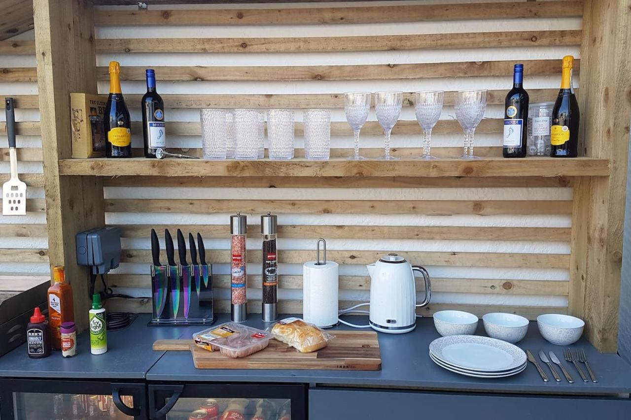 3 Bedroom Deganwy Sea View Beach House Ll31 エクステリア 写真