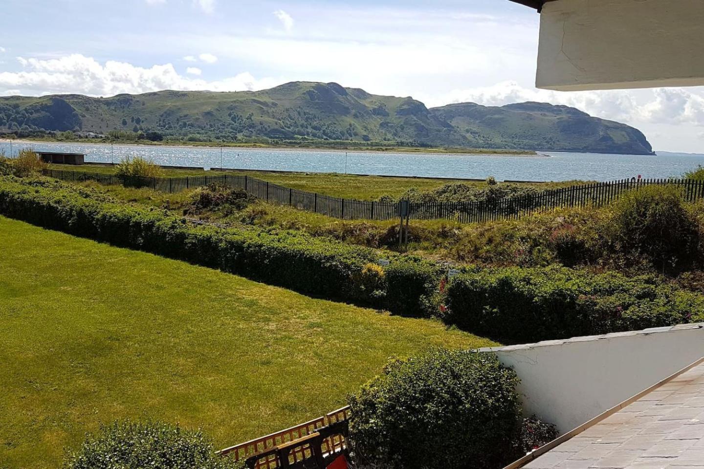 3 Bedroom Deganwy Sea View Beach House Ll31 エクステリア 写真